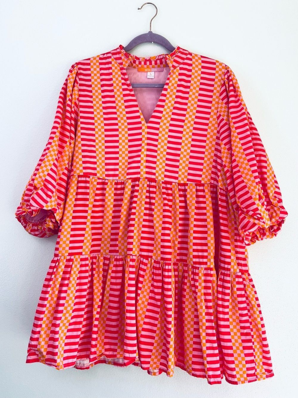 Briton Court Aubrey Bubble Sleeve Tiered Mini Dress Pink Flamingo EUC V Neck LGE